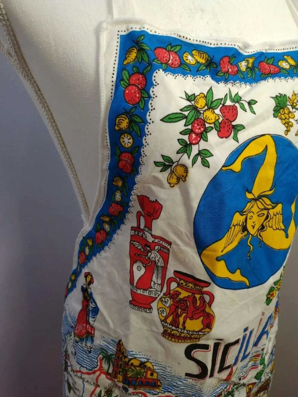 Vintage Kitchen Souvenir Apron Sicily Italian Map Folk Art Colorful Cotton